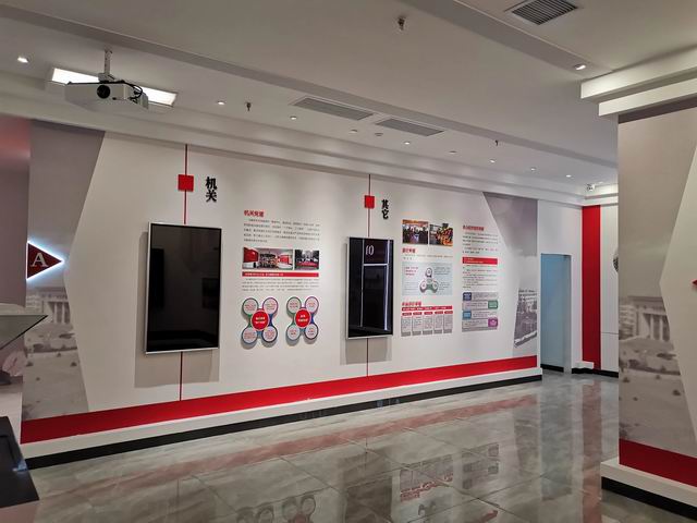 ������I(y��)�h���Ļ�չ�d,�hȺ����(w��)����